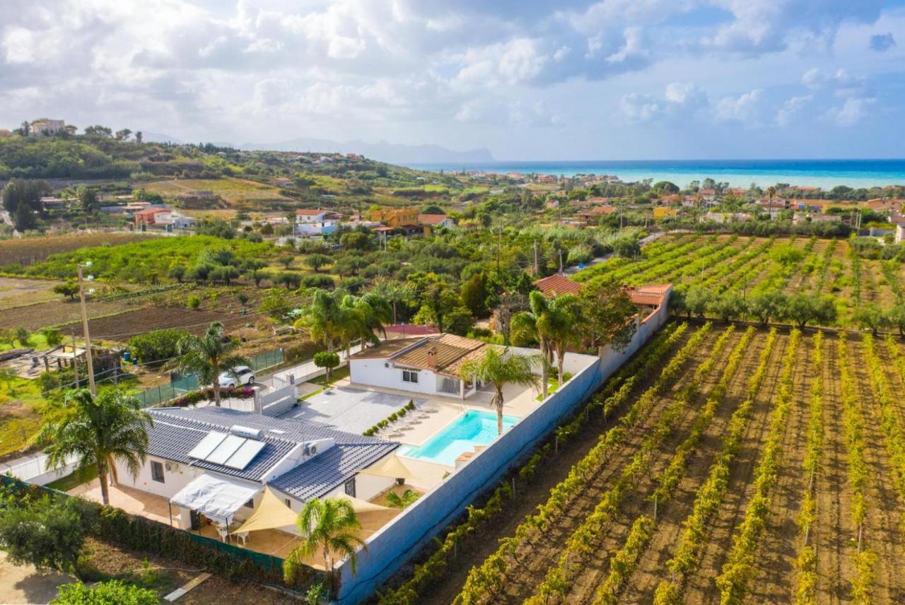 Villa Roby Trappeto  Exterior foto